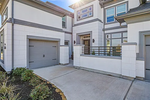 21503 Flowerhead Way Photo 1