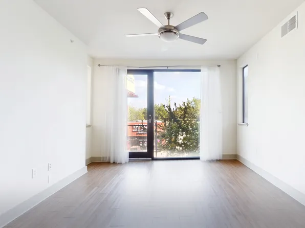 3016 Guadalupe St APT 203, Austin, TX 78705
