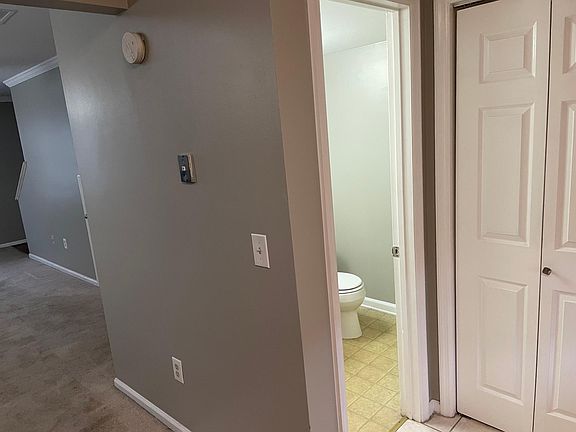 4th image of 538 Chandler Pl