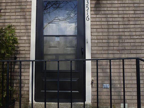 2nd image of 3516 Laredo Dr