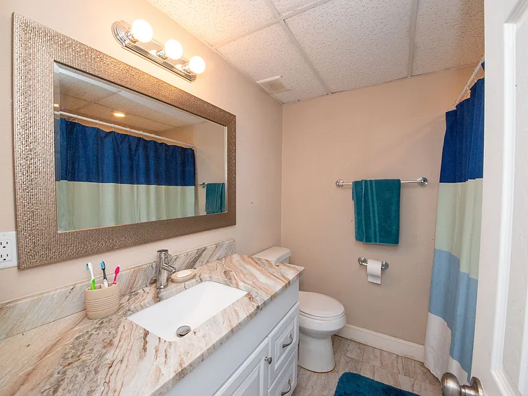 9026 Somerset Ln — Photo 15