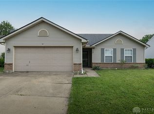 82 Choctaw Cir, Franklin, OH