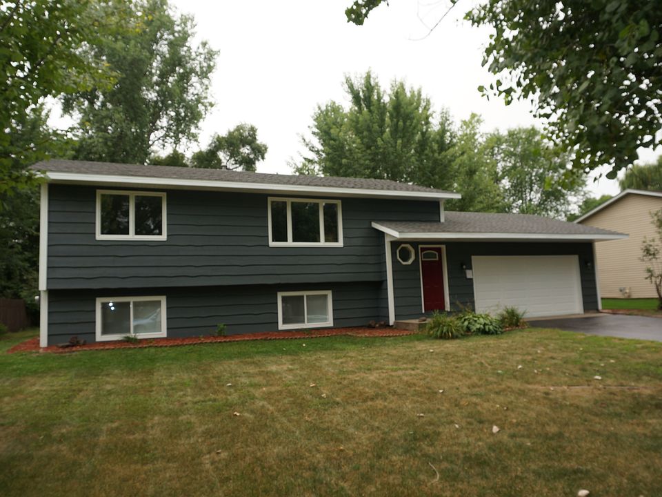 1st image of 532 Arrowhead Dr