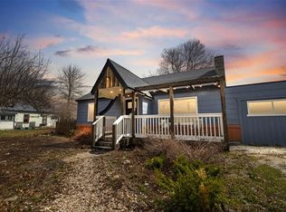 211 4th St, Dover, ID 83825