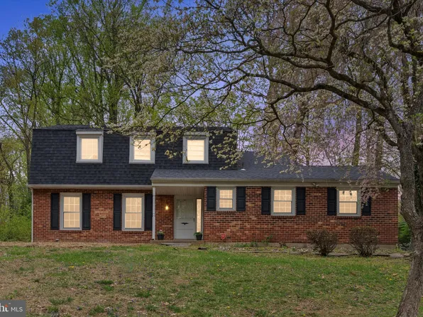 135 Hidden Hills Rd, Media, PA 19063