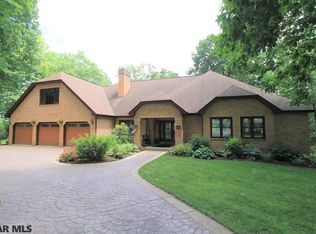 105 Meadow Woods Ln, Reedsville, PA 17084