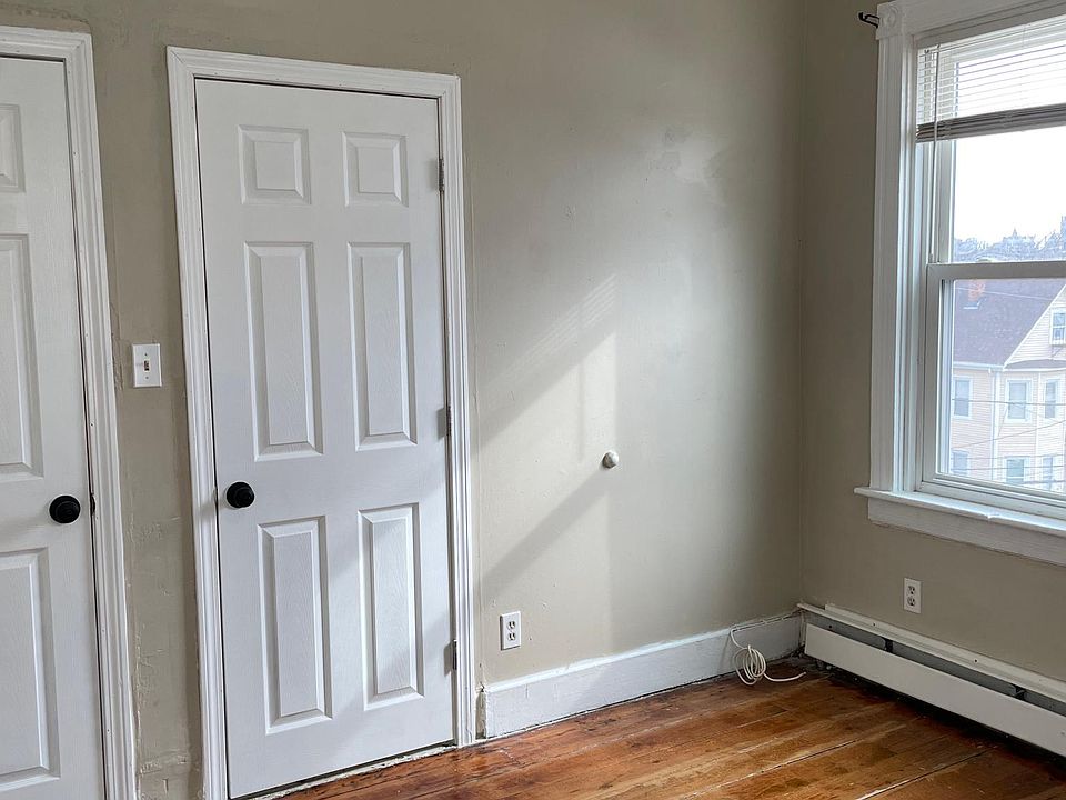 Bedroom #1