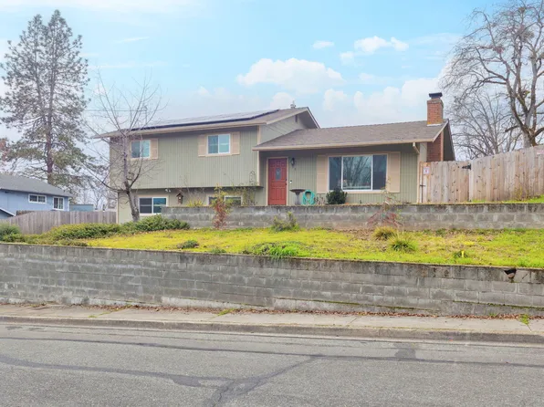58 SW Western Ave, Grants Pass, OR 97526