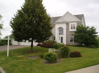 9394 Esk Cir, Inver Grove Heights, MN 55077