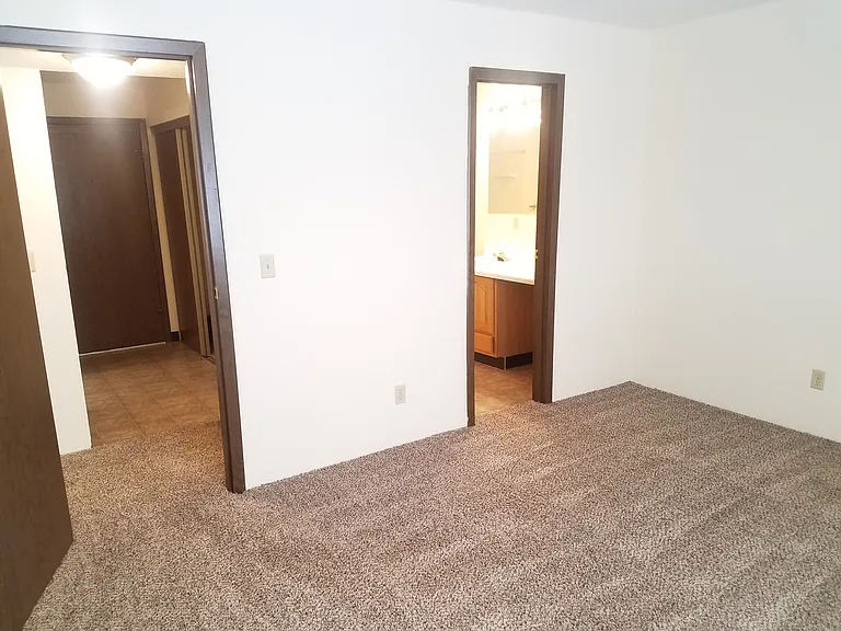 Winding Hills Apartments — Photo 104