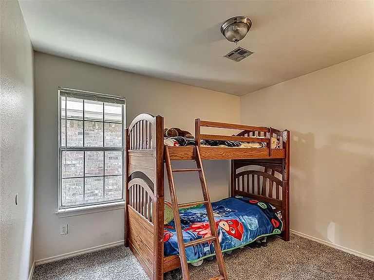 1325 White Oak Rd — Photo 11