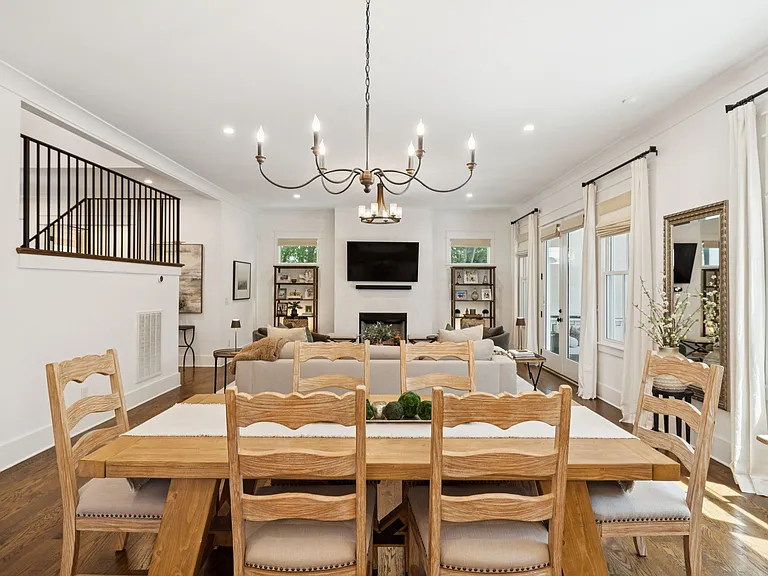 2203 Hobbs Rd — Photo 27