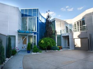 207 Bailey Ave, Pittsburgh, PA