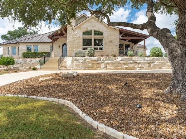 3911 Kite Dr, Kerrville, TX 78028