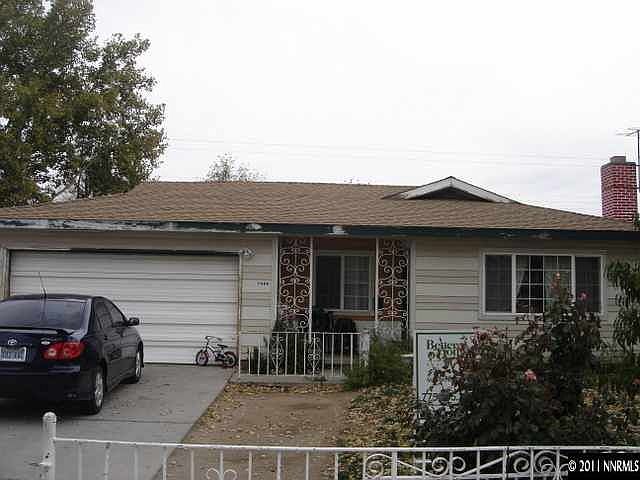 2nd image of 1460 Radcliffe Dr