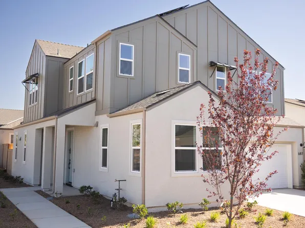 687 Alexis Way, Madera, CA 93636