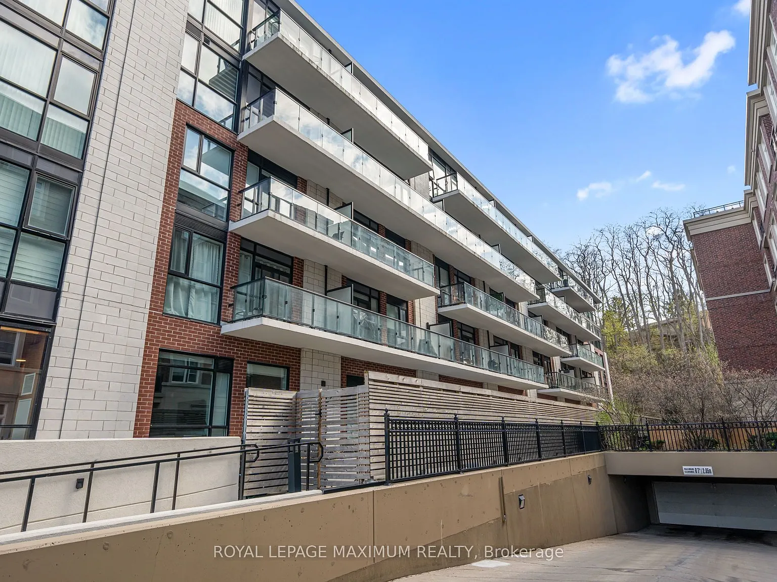 2 bed, $2,450 — Photo 4