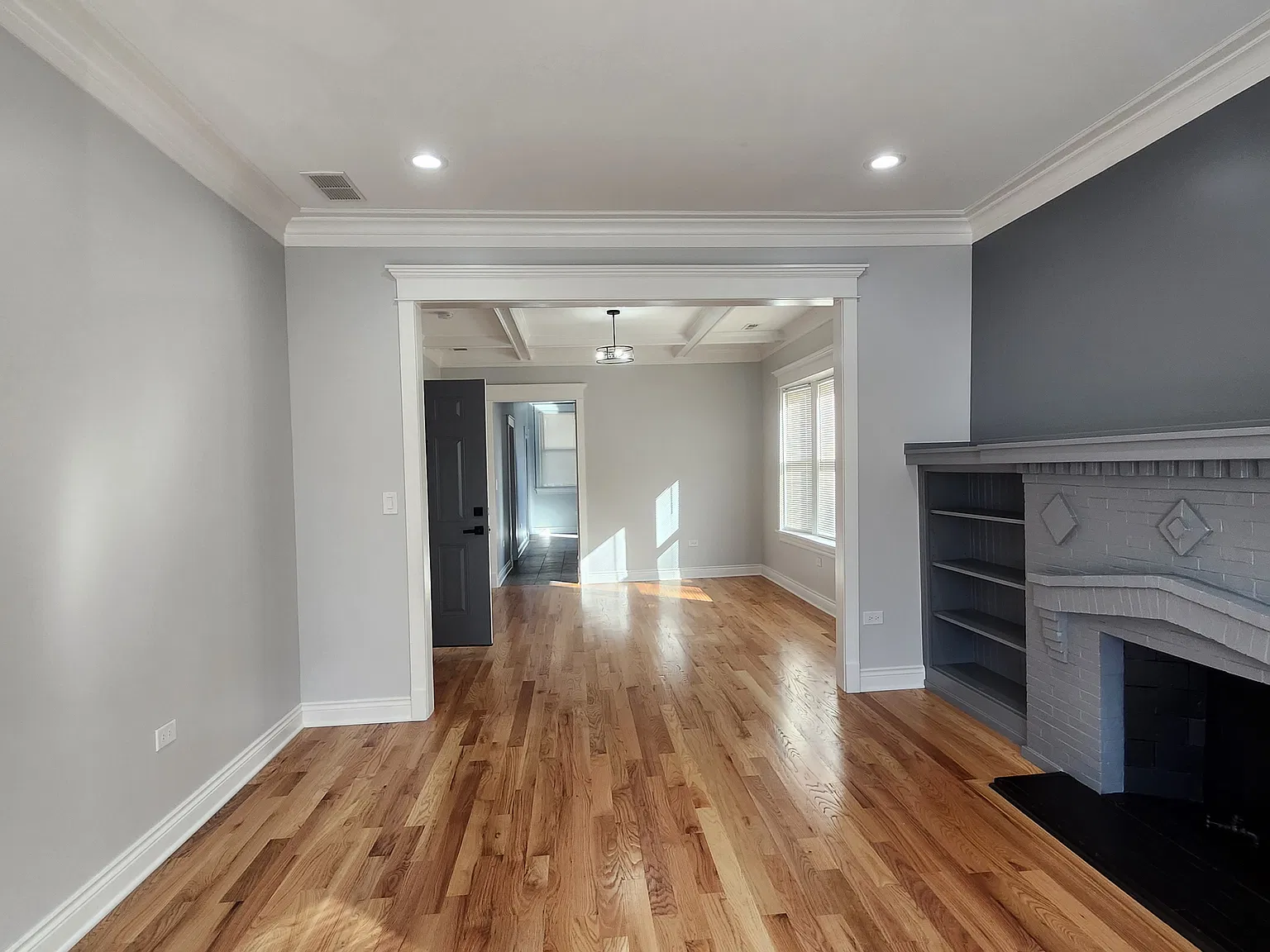 3 bed, $1,700 — Photo 3