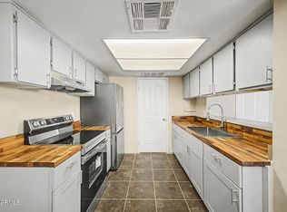 4016 S 44TH Place, Phoenix, AZ 85040