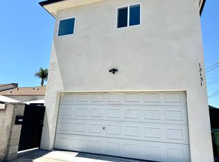 8540 Morehart Ave, Sun Valley, CA 91352