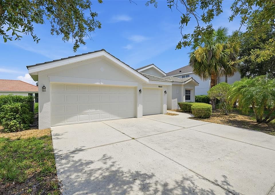 1st image of 9007 WILLOWBROOK CIRCLE