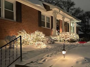 5710 NW Valley Rd, Platte Woods, MO 64151