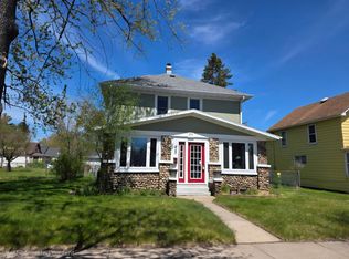 22 W Lincoln Ave, Tomahawk, WI 54487