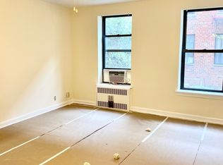2519 30th Dr SUITE 1, Astoria, NY 11102
