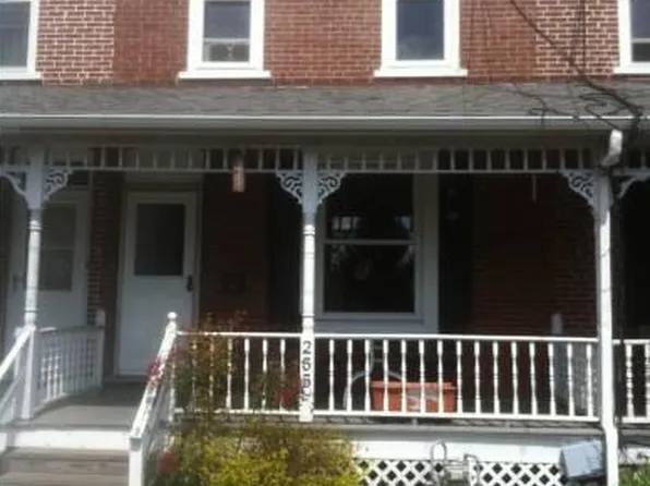 255 N 2nd St, North Wales, PA 19454