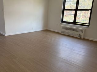 196-71 69th Ave #2, Fresh Meadows, NY 11365