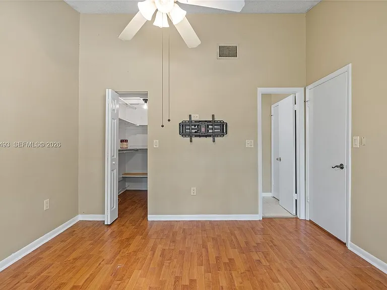10398 Orange Ct #10398 — Photo 24