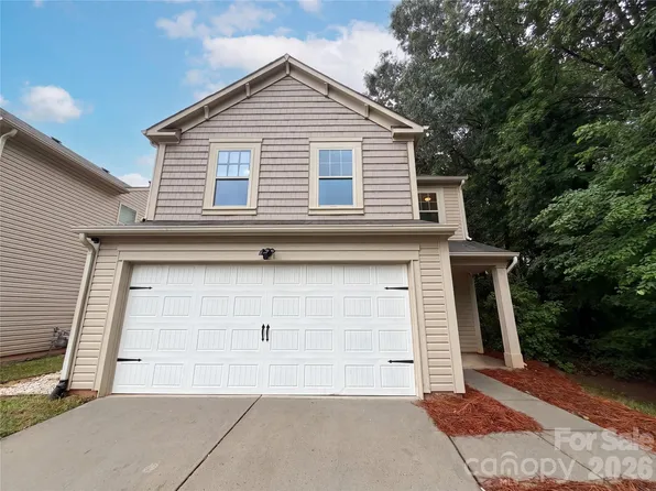 5304 Twin Brook Dr, Charlotte, NC 28269