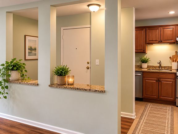 2nd image of 1147 Miller Ln APT 201