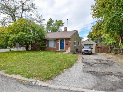 990 Catherine St, Xenia, OH, 45385