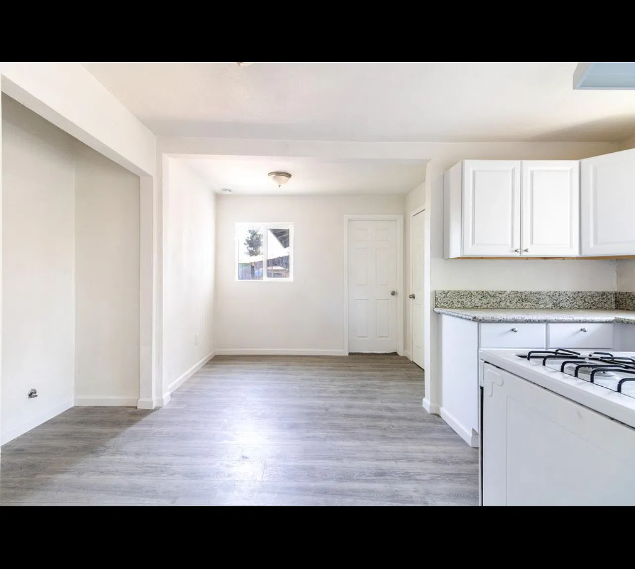 3 bed, 1168 sqft, $2,000 — Photo 1
