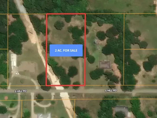 404 S Hill Rd, Palestine, TX 75801