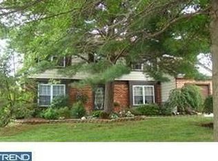 10 Uranus Rd, Sewell, NJ 08080