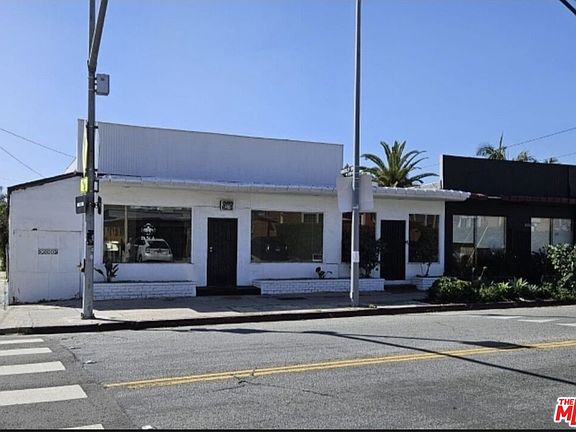 2nd image of 5200 Fountain Ave