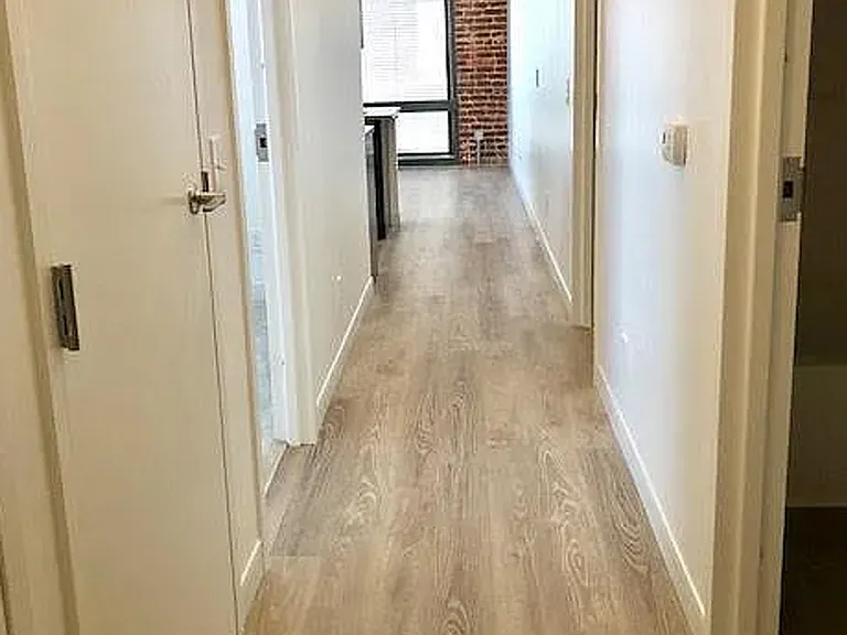 1 West Cary Apartments — Photo 21