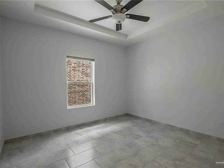 907 Hidden Hills St #1 — Photo 8