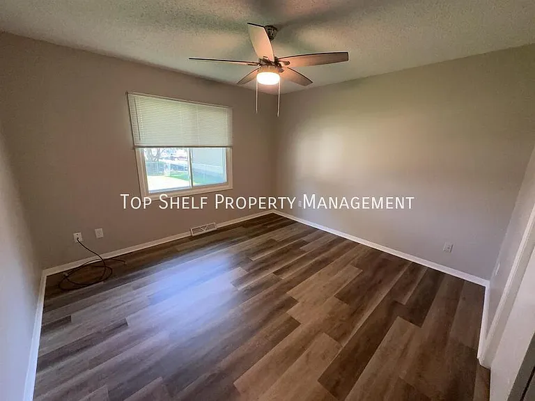 5234 Jennifer Dr — Photo 6