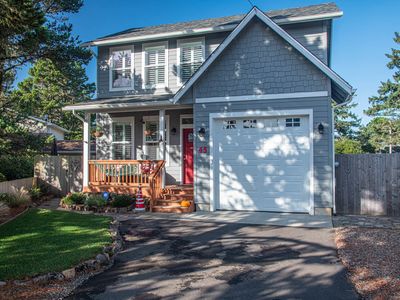45 NW Sunset St, Depoe Bay, OR, 97341