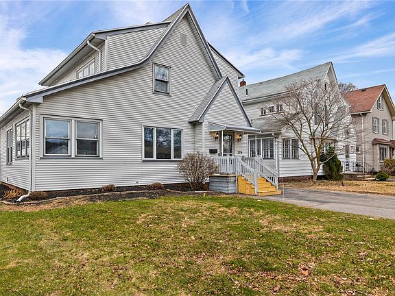 2nd image of 226 Barry Rd