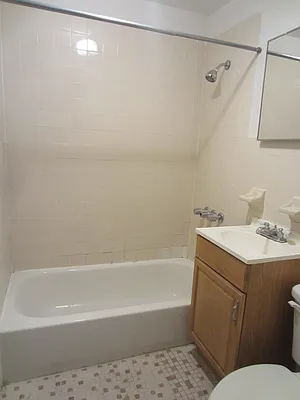 Rented by Link NY Realty | media 56