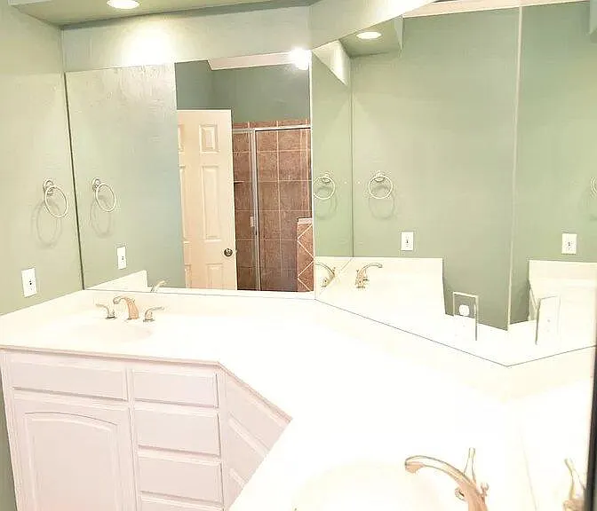 4 Hollywood Ct — Photo 11