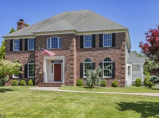 137 Red Oak Way, Belle Mead, NJ 08502