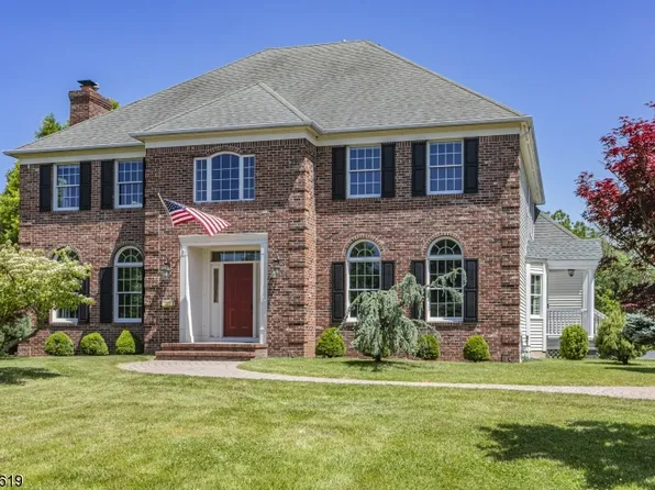 137 Red Oak Way, Montgomery Twp., NJ 08502