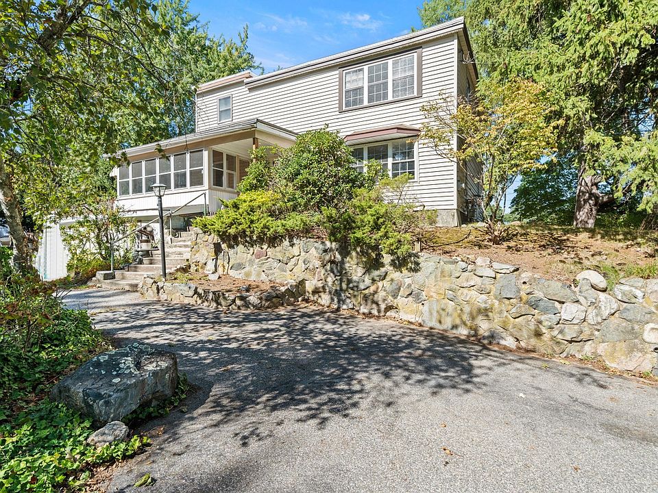 1st image of 52 Forest Park Rd