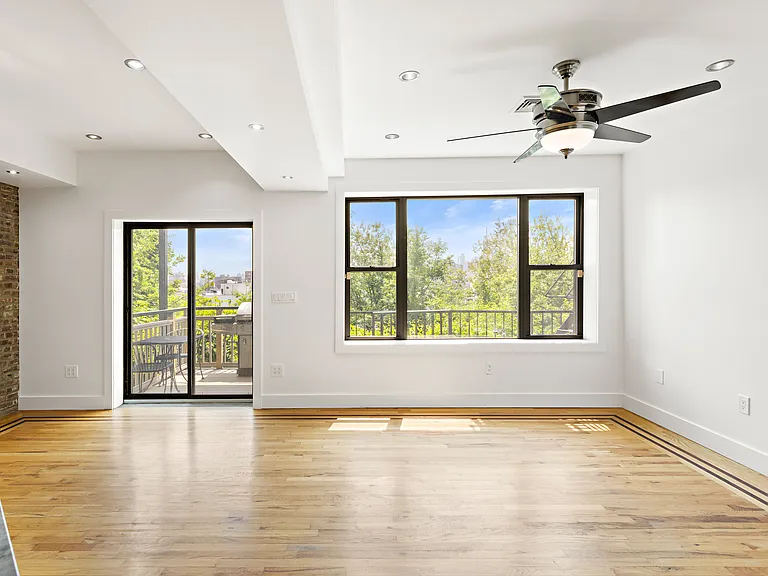 102 Ogden Ave #103 — Photo 5