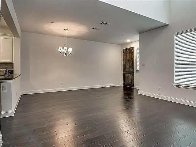 2 bed, 2.5 bath, 1553 sqft, $2,300 — Photo 3